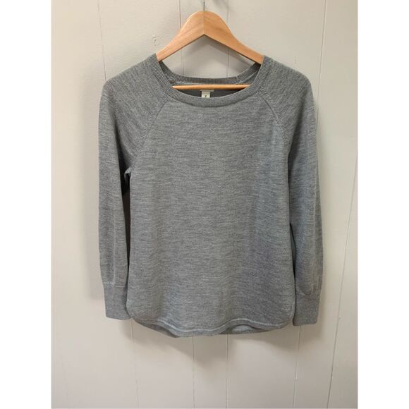 L.L. Bean Women’s Merino Wool Crewneck Pullover Gray Medium - Picture 1 of 7